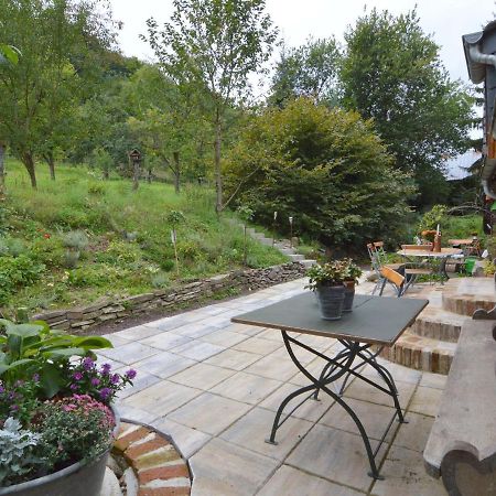 Cozy Apartment In Immerath With Fishing Near Екстериор снимка