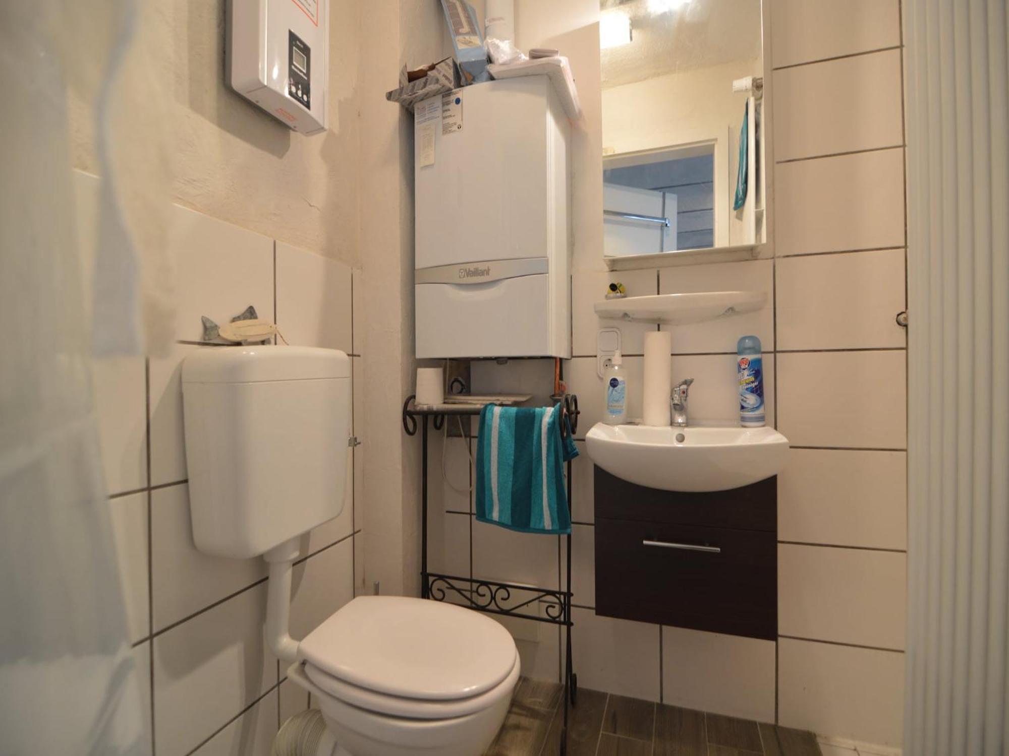 Cozy Apartment In Immerath With Fishing Near Екстериор снимка