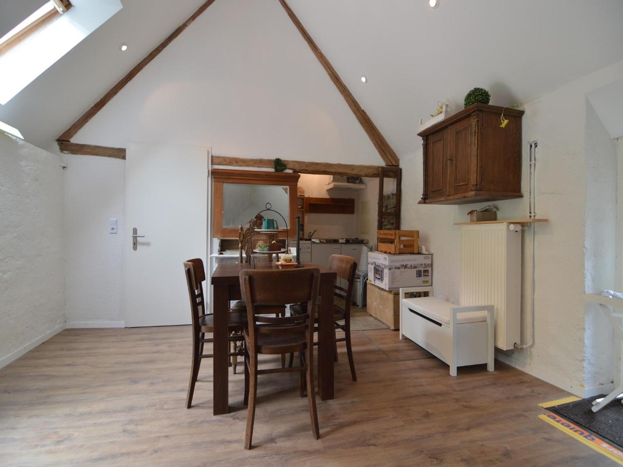 Cozy Apartment In Immerath With Fishing Near Екстериор снимка